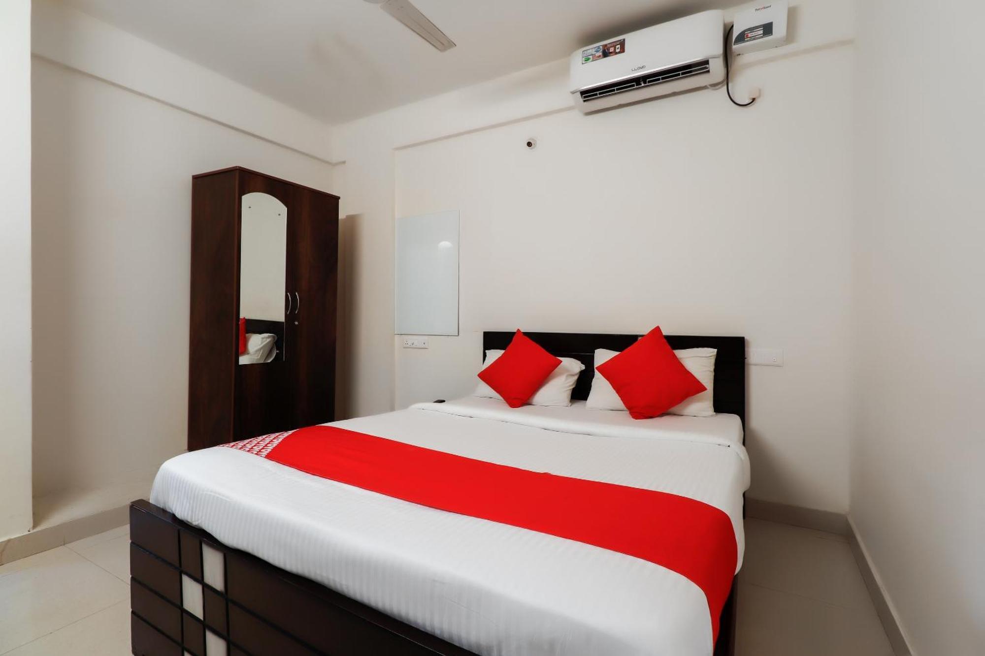 Hotel Super Gn Collection O Near Rajajinagar Industrial Estate à Bangalore Extérieur photo